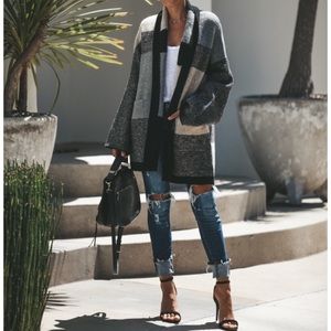 Change Of Season Colorblock Pocketed Sweater